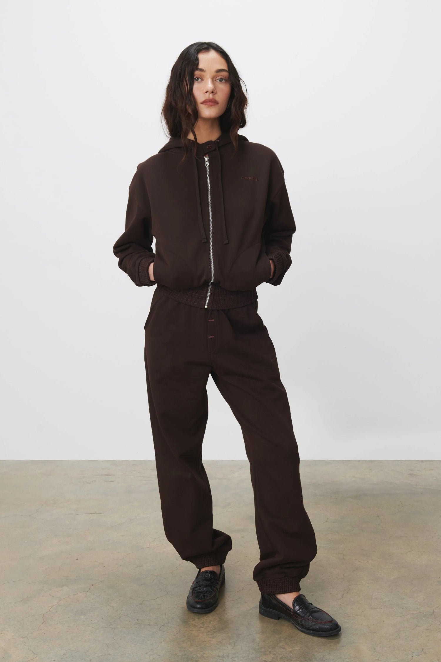 The Betty Sweatpants, Espresso - Peachy Den