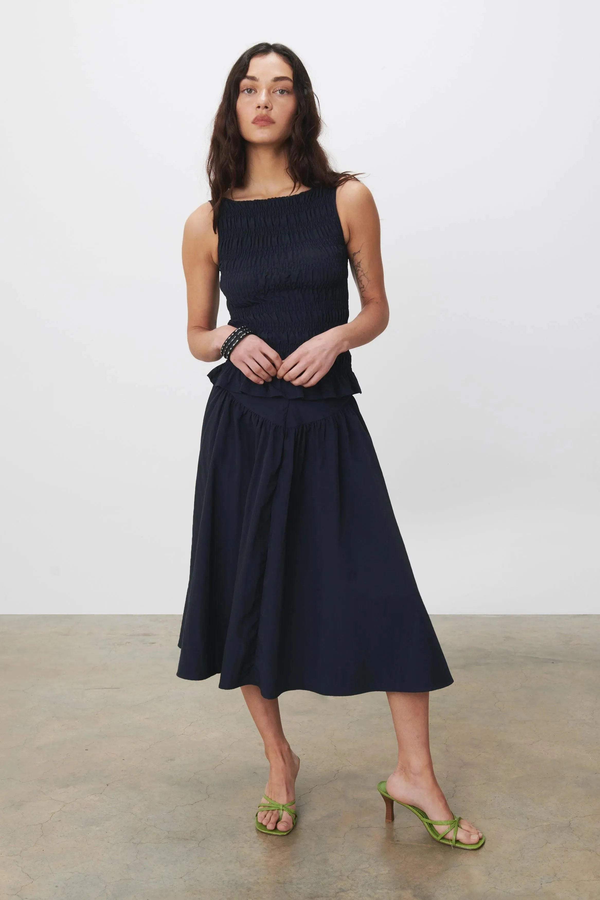 The Deba Midi Skirt Navy Peachy Den