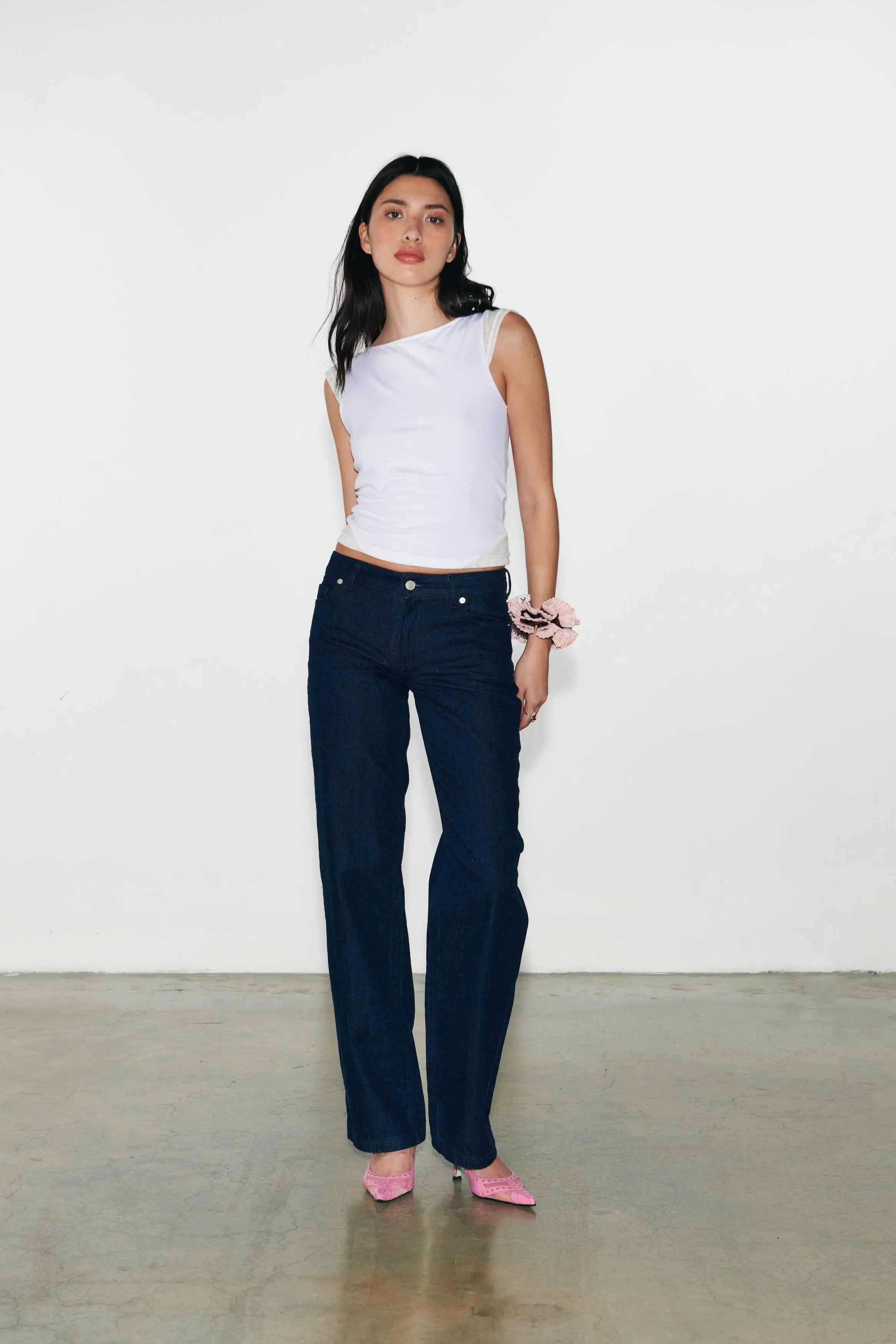 The Jude Jeans, Indigo - Peachy Den